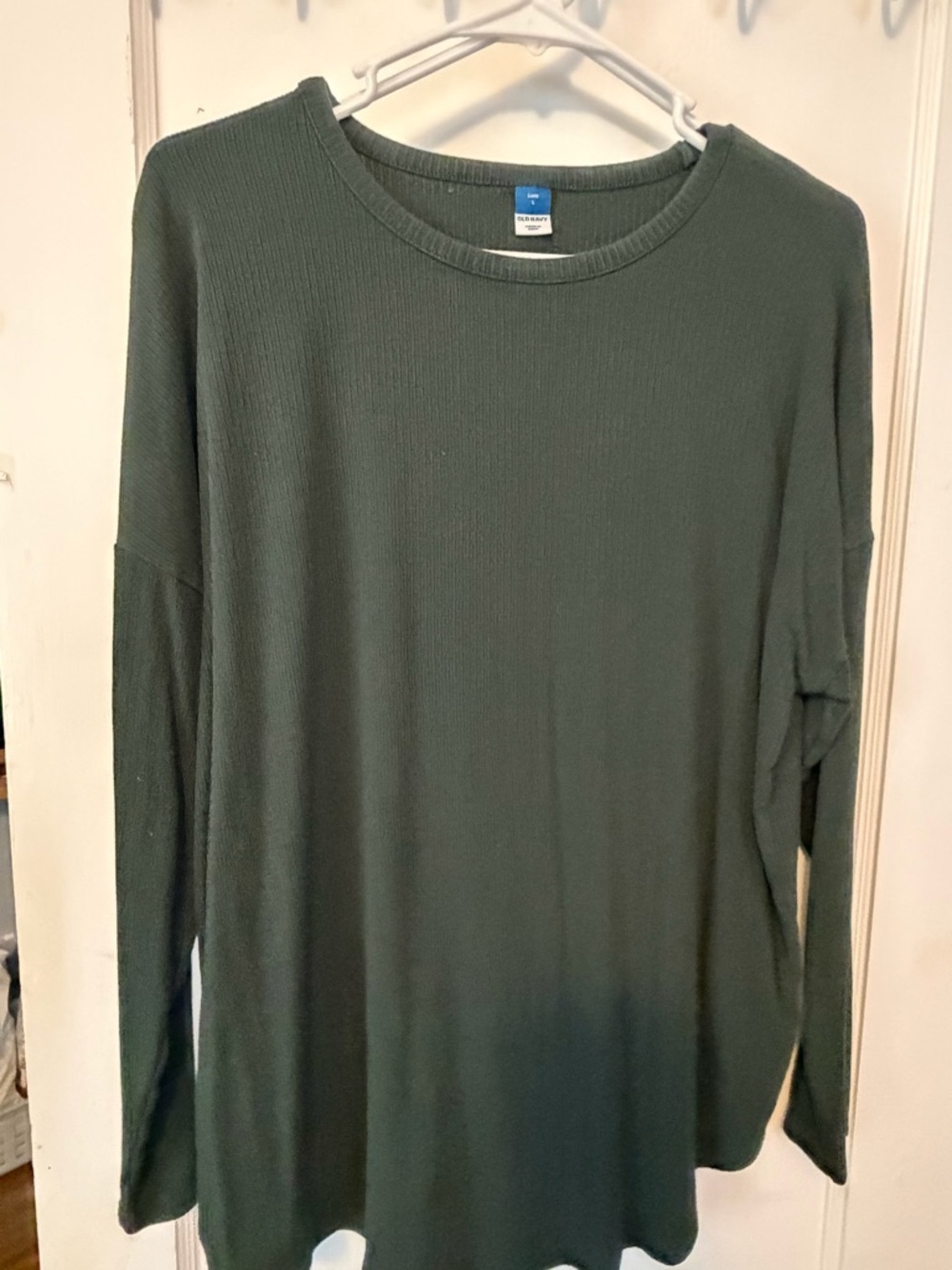 Old Navy Woman’s Crewneck Sweater in Forest Green